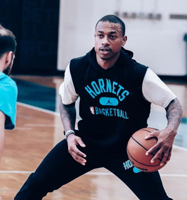 同时考虑球 同时考虑球