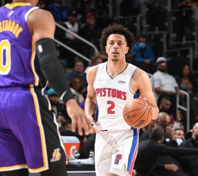 员起脚瞬间 员起脚瞬间