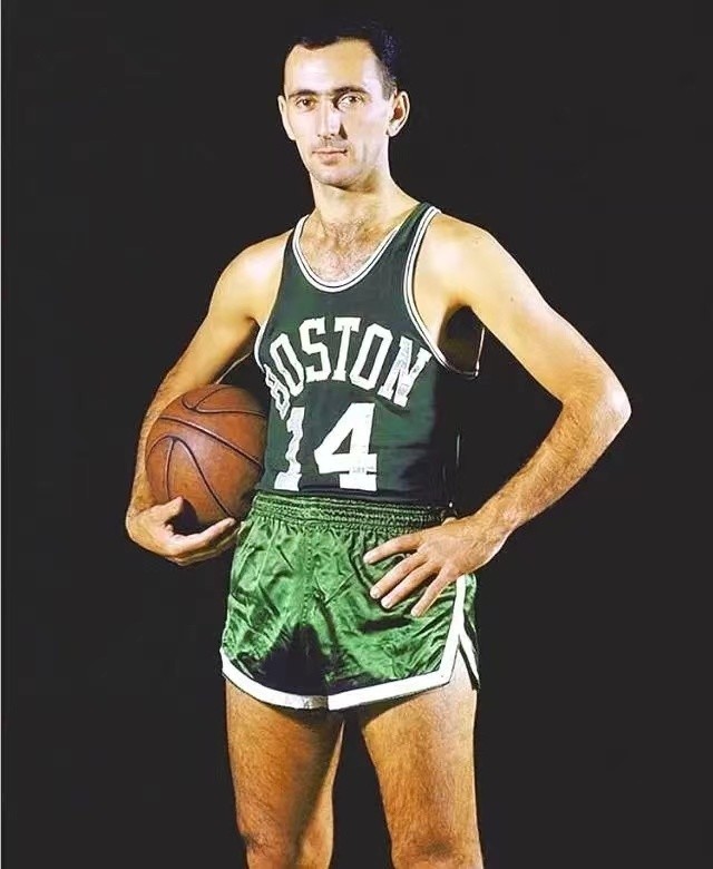 也透露出他 也透露出他