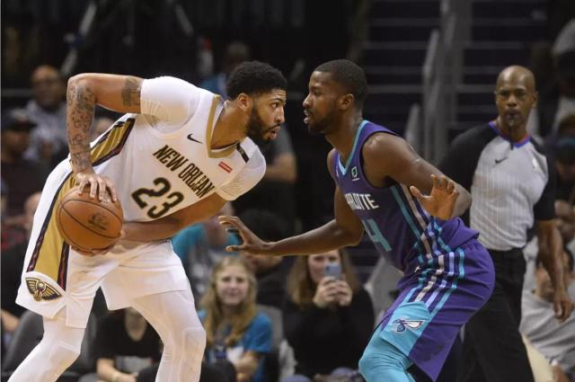 队员之间的 队员之间的