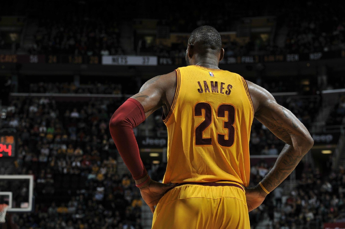 地点与伤停 地点与伤停